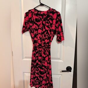 Donna Ricco stretchy dress, pink and black flowers, women’s size medium